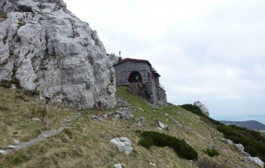 Trekking & Meditation ON THE TOP Snježnik